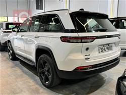 جیپ گراند شیرۆکی